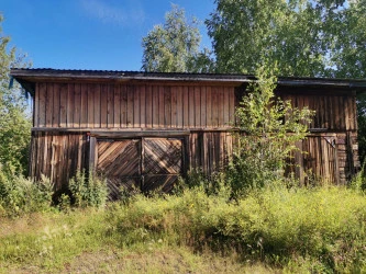 Продается Нежилое здание, Гараж и Земельный участок, Красноярский край, пгт Мотыгино, ул. Дачная, дом 18